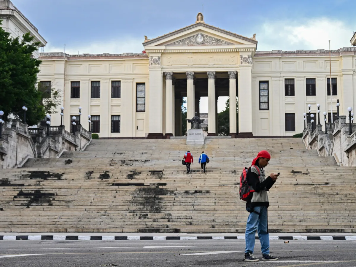 مکزیک وعده حمایت غذایی از کوبا را می دهد زیرا ایالات متحده عرضه سوخت جزیره را متوقف می کند
