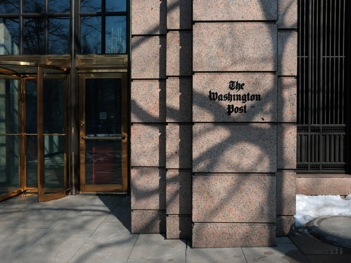 مدیرعامل واشنگتن پست پس از اخراج گسترده از سمت خود استعفا داد