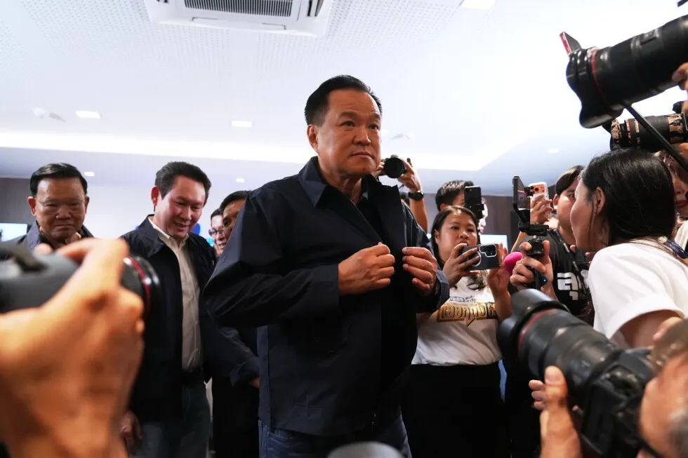 حزب حاکم بومجایتای تایلند در صدر انتخابات قرار دارد که نشانگر بازگشت محافظه‌کاران است